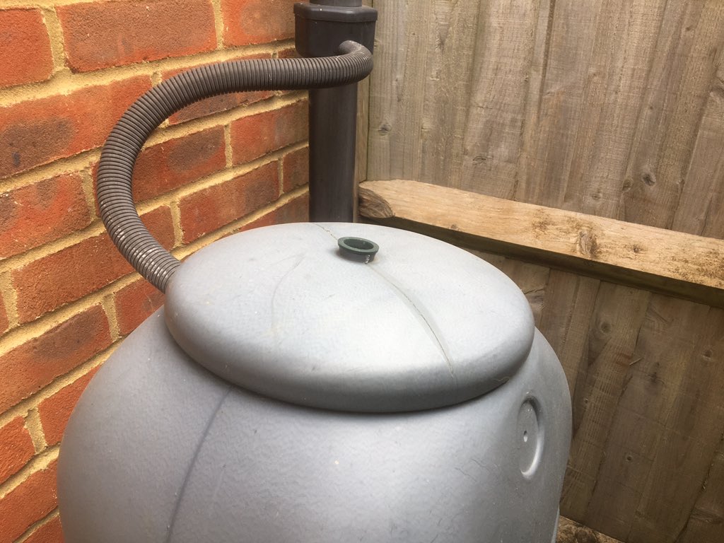 If you have a water butt now is a good time to fill up your watering cans and use that rain water making room for the rain forecast in parts of the UK for a next few days 

#RainWater #RainForecast #WaterButt #WaterThosePots #WateringCans #CollectRainWater