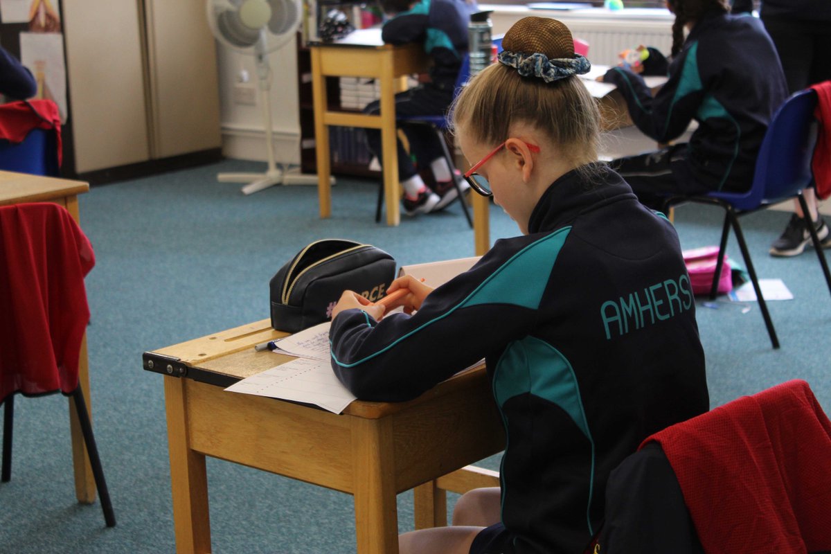 LboroAmherst's tweet photo. It was lovely to see and welcome some of the children back into school, we have certainly missed you! 

#LboroAmherst https://t.co/kkmg6vYH7E