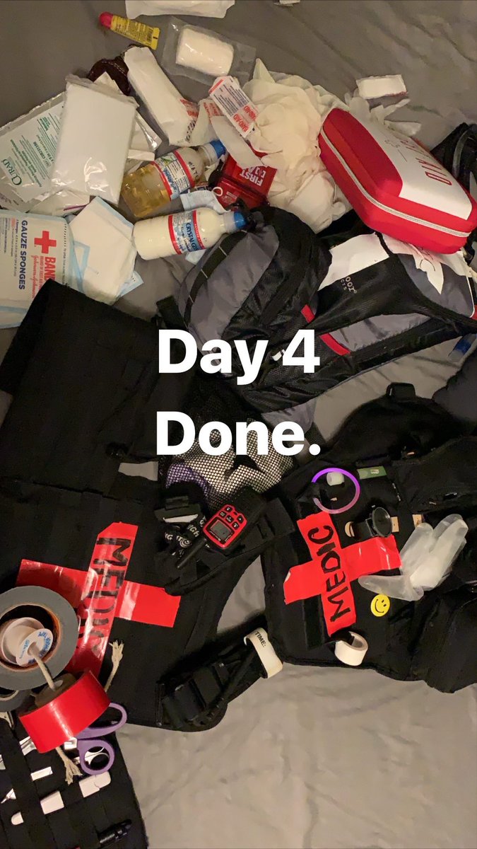 MoeshasNigga's tweet photo. When you don’t need a medic it’s a good day. #Sacramentoprotests #noinjuriestoday https://t.co/YtmPLESEe2