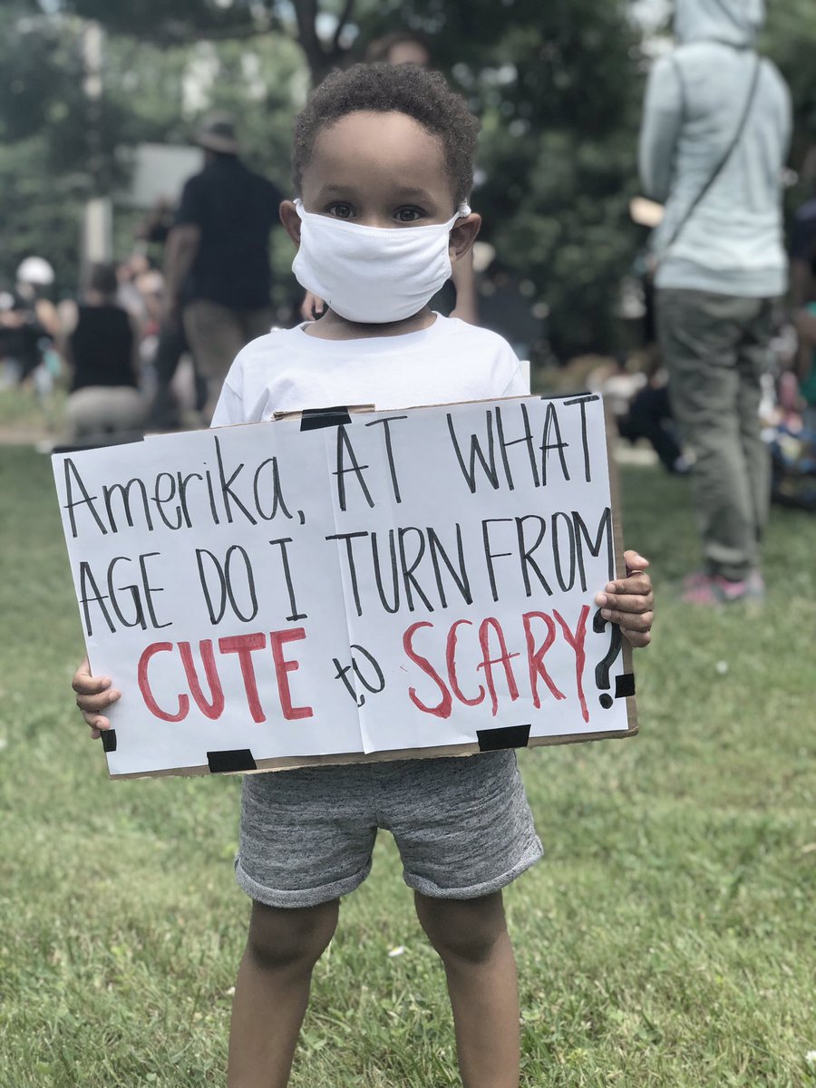 _DesiBo's tweet image. So Amerika, at what age will my “cute” baby turn into a “thug” ??? #BlackLivesMattter