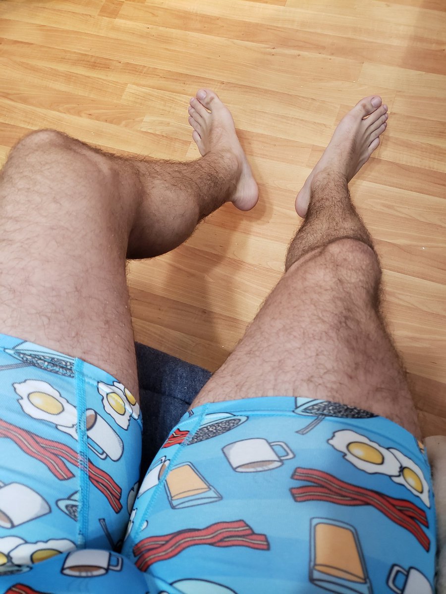 JesseRianT's tweet photo. Calling all feet slaves #feet #mensfeet  #boysfeet #malefeet #malesoles  #guysfeet #guyfoot #guysfoot #malefootworship #malefootfetish #feetlovers #feetphoto #feetfetishworld #onlyfans https://t.co/T1jjL4FKlc