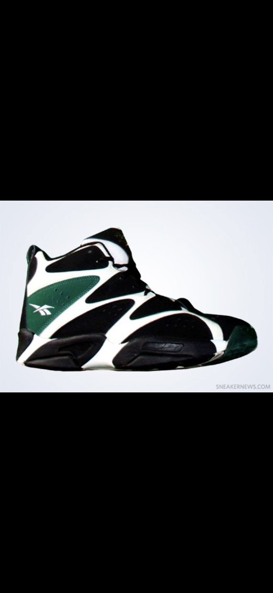 oldblokesneaker's tweet photo. Here are images from Episode 9 of the podcast which is themed around the last dance. These sneakers were spoken in segment 2. 

#TheLastDance #jordan #MichaelJordan #podcast #Australia #sneaker #sneakeraddict #sneakerhead #shoes https://t.co/7Xs0aIjODT