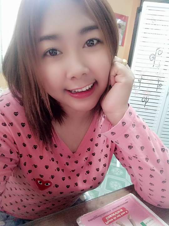 em34790699's tweet photo. เที่ยงแร้วหาไรกินด้วยนะ https://t.co/ohKy8OBZPp