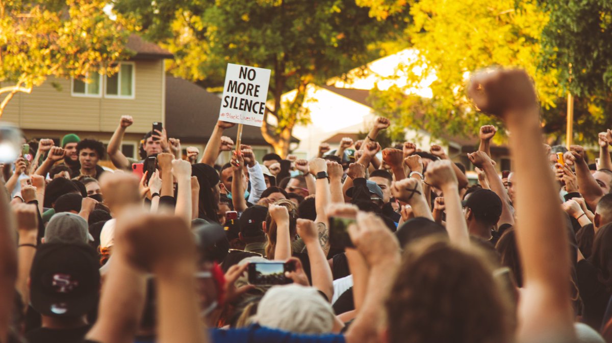 3KINGKEEN's tweet photo. MANTECA, CALIFORNIA📍 Peacefully protested. Love my city and what we did today, but it’s not over yet. We got a lot more work to do🌎 https://t.co/n97RWAJild