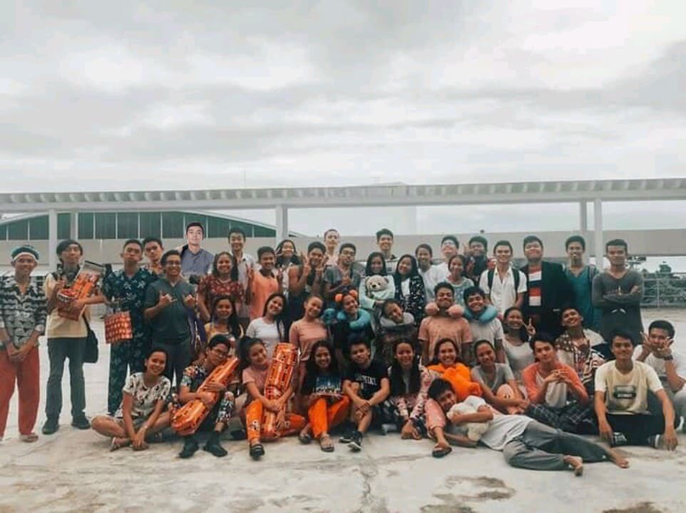 XUSHSNebres's tweet photo. Complete nami ani 💙 
Zoom in for a surprise 😁 https://t.co/mqw1PYILlS
