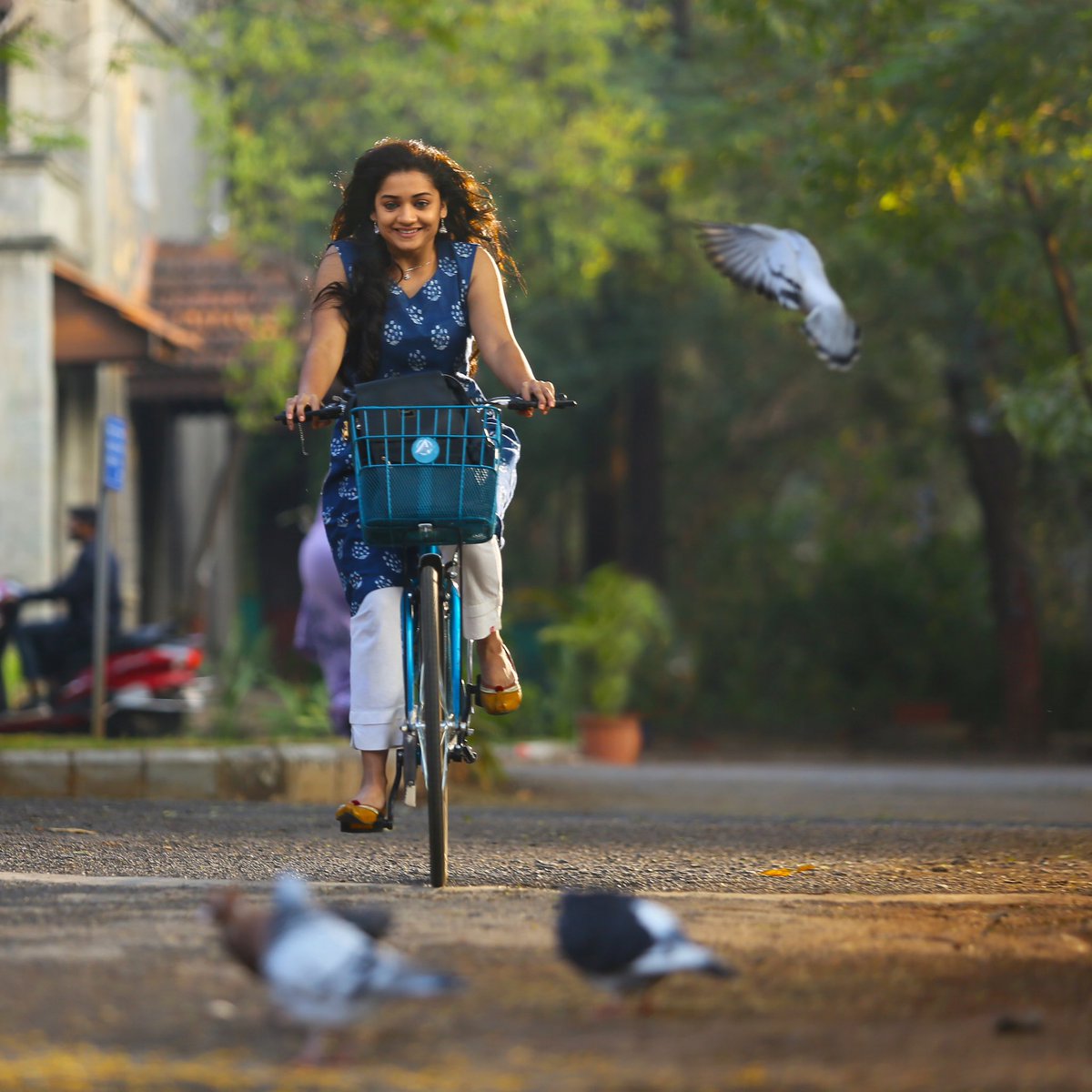 Ravi Jadhav tweet media