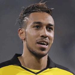 hornetsihc's tweet photo. Hey! I'm playing this soccer quiz game. Any idea who this player might be? https://t.co/A25iLWTl7l https://t.co/B05wVzBCJA