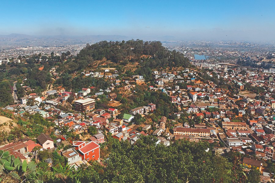 Une mise à jour du tableau récapitulatif de l'évolution des Indices des Prix à la Consommation de janvier 2016 à avril 2020 (Base 100 : Moyenne de l'année 2016) est disponible à partir du lien suivant :

instat.mg/wp-con…/uploads/IPC_RES_0116_0420.xlsx

Bonne lecture.