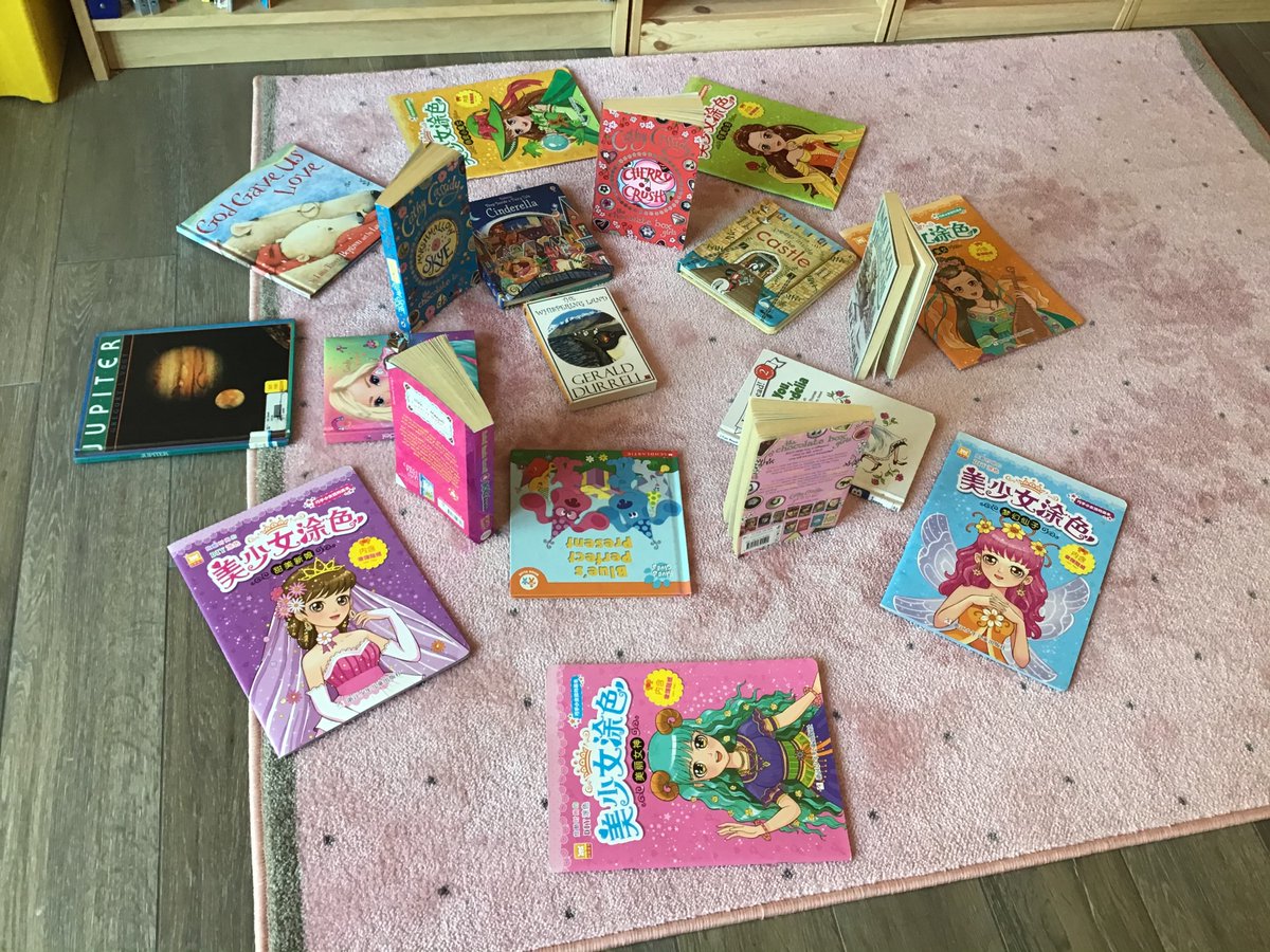 International School of Düsseldorf tweet media