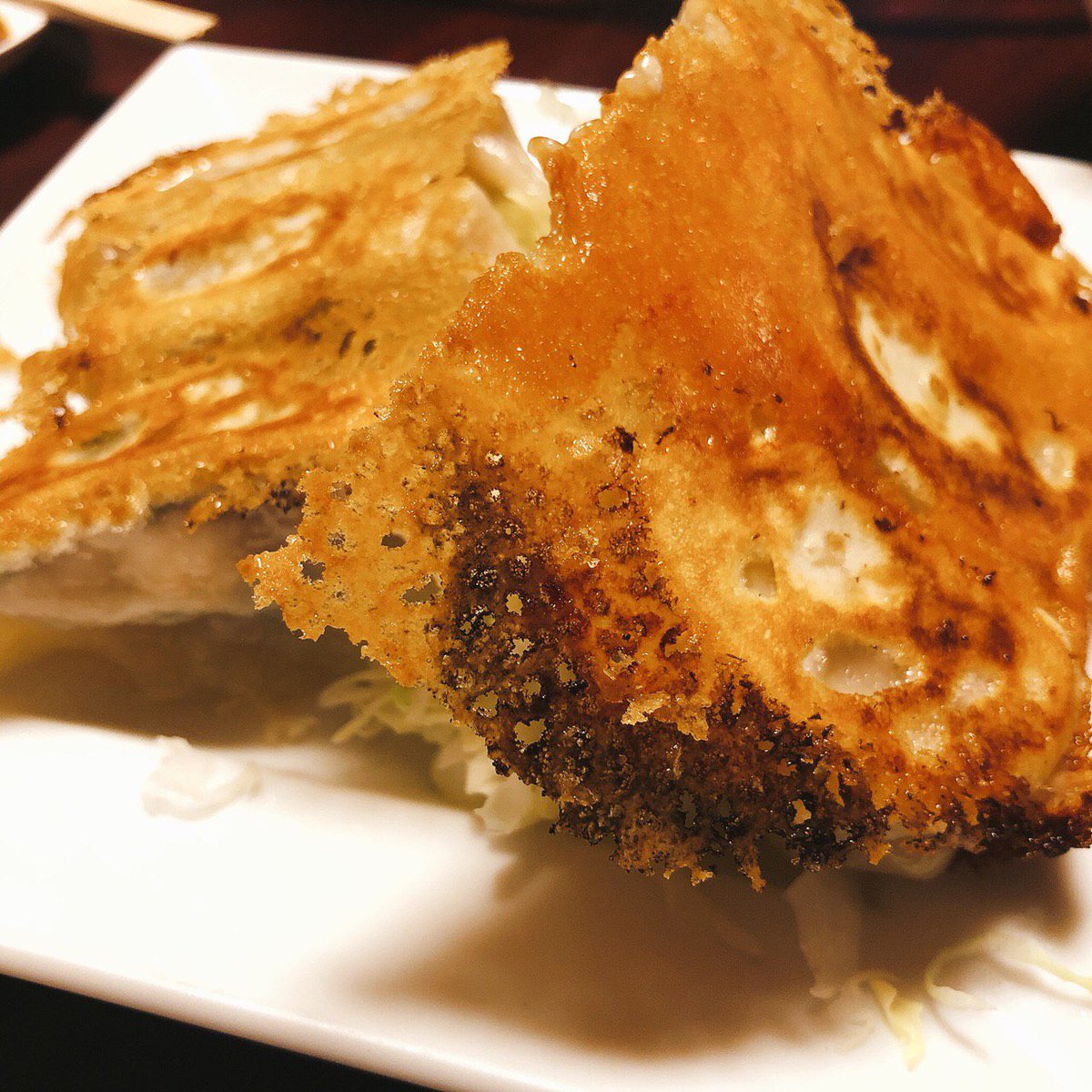 R Select Na Twitteru 亀戸の藤井屋に行ってきました しそ餃子とチーズ餃子をいただきました しそやチーズが口の中に広がります 他にもいろんな味が楽しめるようなので また行きたいと思います 藤井屋 亀戸 餃子 しそ チーズ R Select Na Twitteru 亀戸の藤井屋に行ってきました しそ餃子とチーズ餃子をいただきました しそやチーズが口の中に広がります 他にもいろんな味が楽しめるようなので また行きたいと思います 藤井屋 亀戸 餃子 しそ チーズ