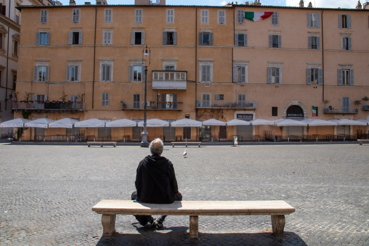 transitmagasin's tweet photo. Italia: Til tross for de ekstreme konsekvensene av koronakrisen så er mange ubesvarte spørsmål om hvorfor det ble så ille som det ble. @TransitMagasin -journalist Eva-Kristin Urestad @Skriveriet har intervjuet frivillige, journalister og aktivister. https://t.co/BLXzHOXyYd https://t.co/hz3Zm3oV4t