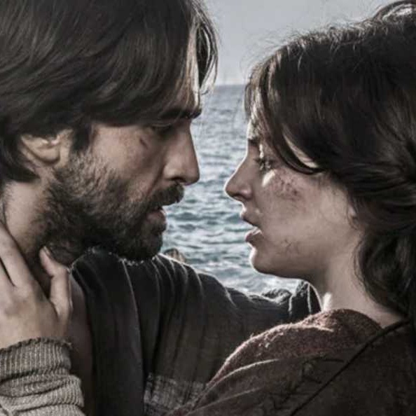 formatbiz's tweet photo. #AudienceTV 02/06: #Canale5 historical drama series #LaCattedraleDelMare won pt slot with poor 2.4m/11.7%; in the Republic Day #Rai1 charity show #NonMollareMai – #StorieTricolori scored 1.7m/8.4%; #Italia1 talk #LeIeneShow 1.9m/11.1%; #SkyUno late night show #EPCCLive 0.32%. https://t.co/C3f0KQ2ckl