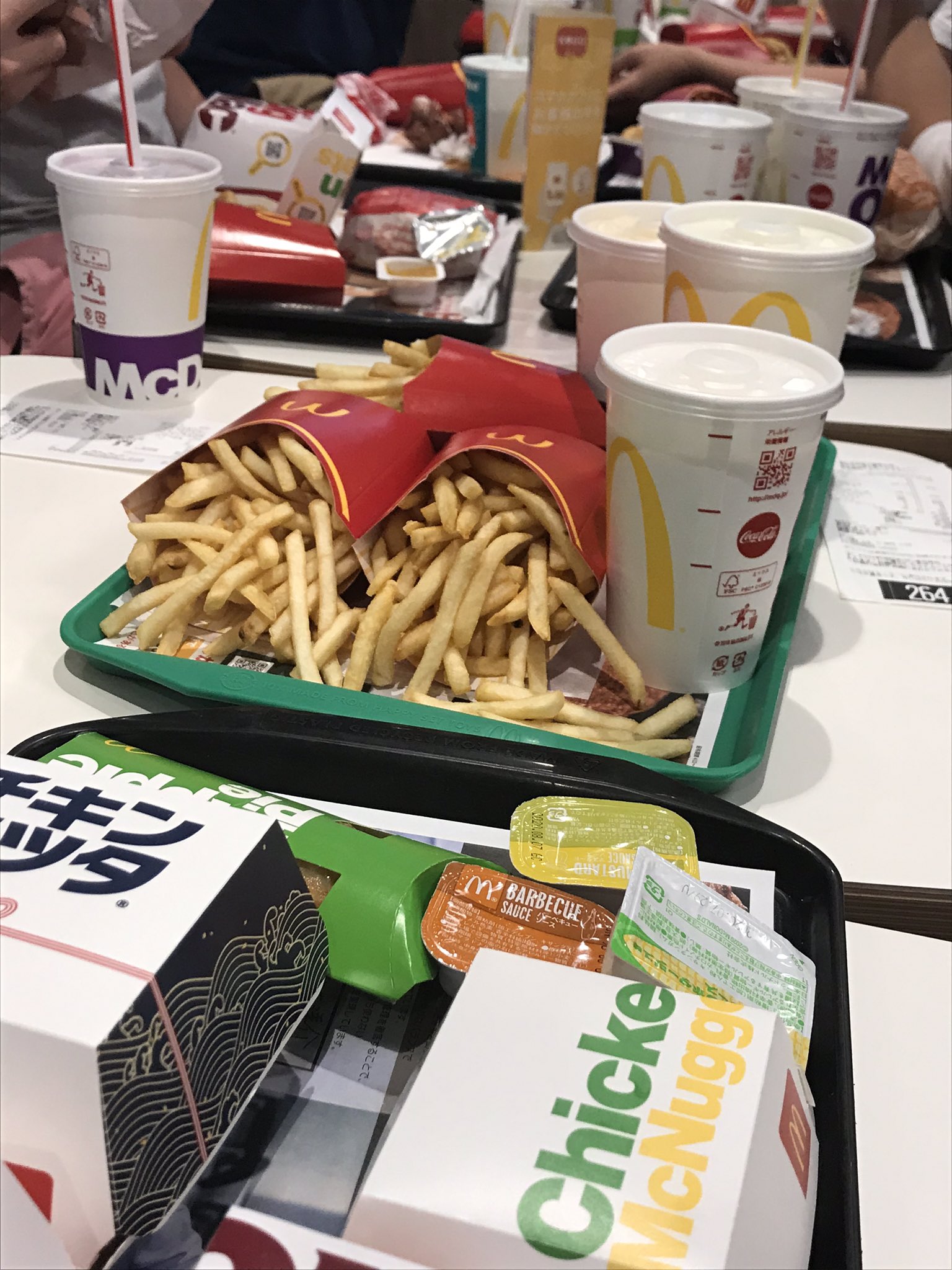タケさん ダイエット勝負中 マクドナルド腹一杯チャレンジ ビッグマック Llセット 2 チキンタツタセット 1 マックチキンナゲット5ピース 1 ホットアップルパイ 1 マックシェイク バニラmサイズ 1 追加注文して チキンタツタ明太チーズ 1 ダブル