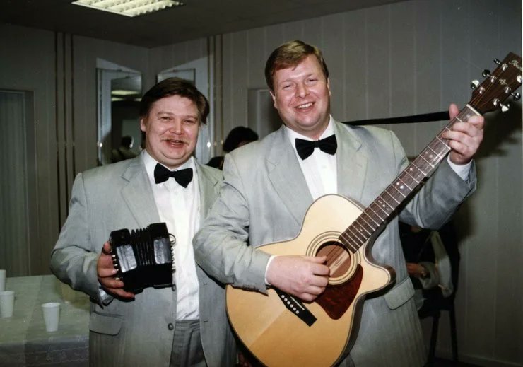 А мы можем поговорить о том, что Николай Бандурин (слева) выглядит так, как должен выглядеть человек по имени Михаил Вашуков, а Михаил Вашуков (справа) выглядеть так, как можно себе представить человека по имени Николай Бандурин?