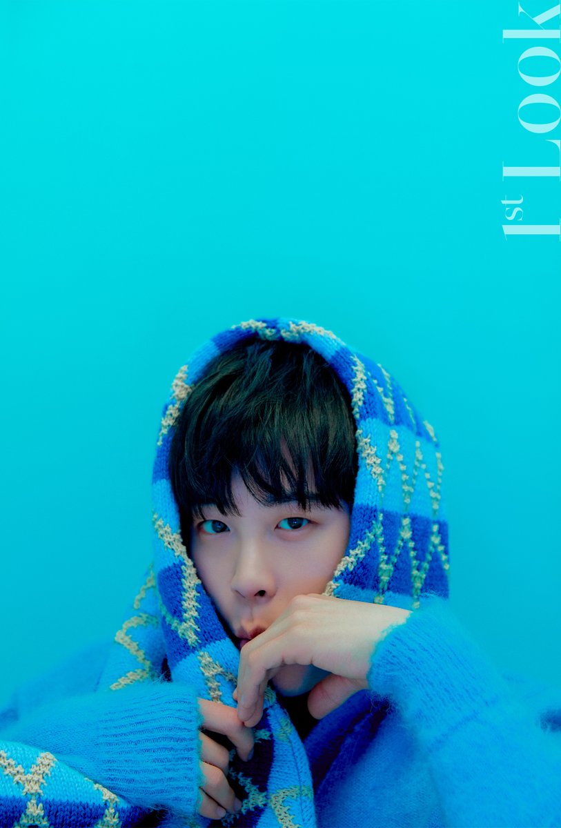 1stlookofficial's tweet image. 퍼스트룩 197호 스페셜 커버 촬영장에서 대망의 피날레를 장식했던 &amp;lt;#마포멋쟁이&amp;gt;. 송민호와 피오는 10년 내기 절친답게 인터뷰도 함께 했는데요.👬🏻 ‘꾸안꾸’와 ‘꾸꾸’의 화보와 인터뷰는 #퍼스트룩 197호에서 확인하세요!

#피오 #표지훈  #PYOJIHOON #PO #1stLook #MapoHipsters