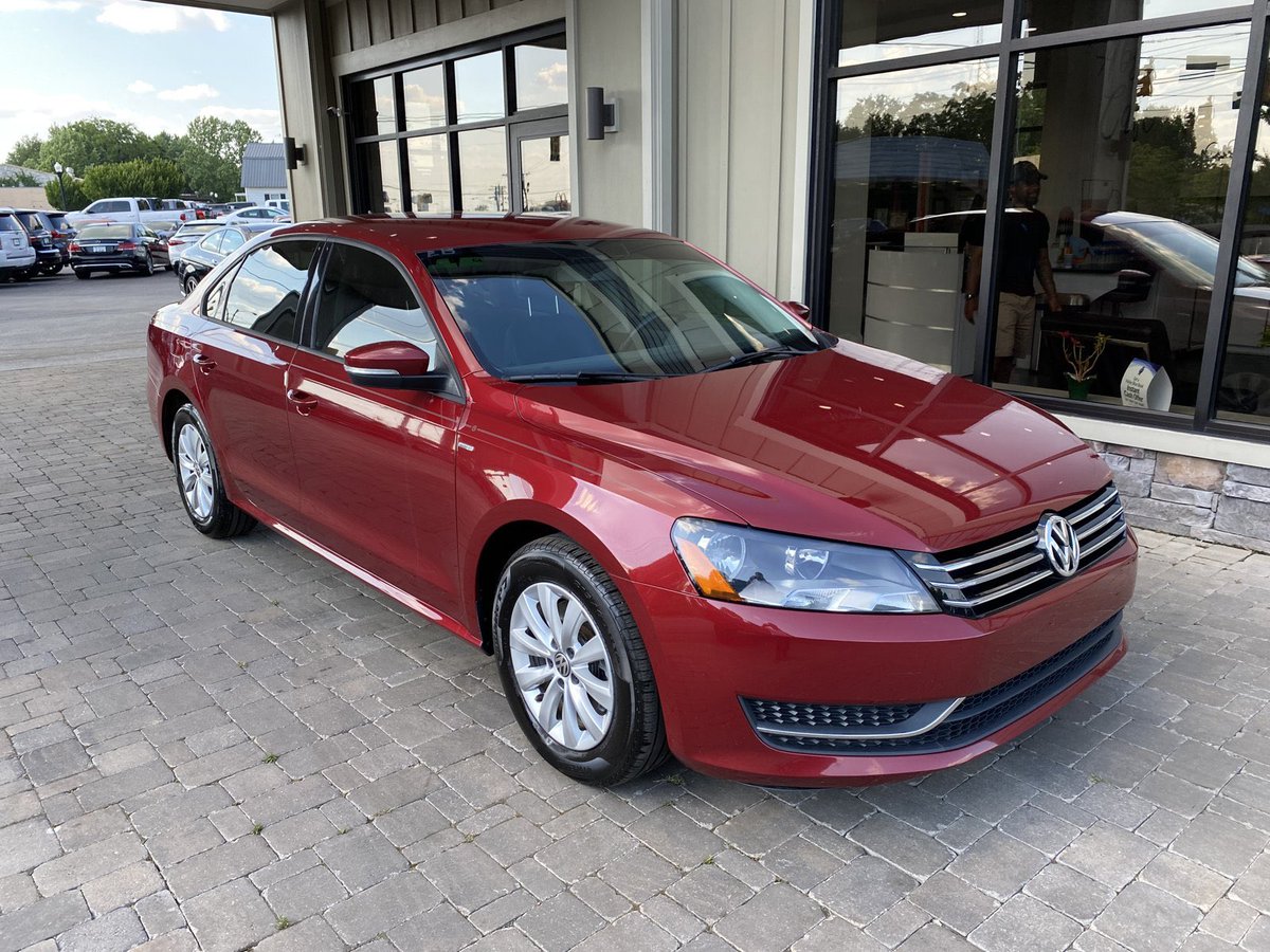 absolutemboro's tweet photo. 2015 Volkswagen Passat 1.8T S
76,996 miles
6-Speed Automatic
1.8 Turbo 4 Cylinder
#AbsoluteAutoCenter
#volkswagen #vw #passat #turbo #Murfreesboro #murfreesborotn #mboro #nashville #nashvilletn #nashvillegram #middletn #middletennessee #mtsu #usedcars #usedcar #preowned #used https://t.co/m6U4xoS0Tb