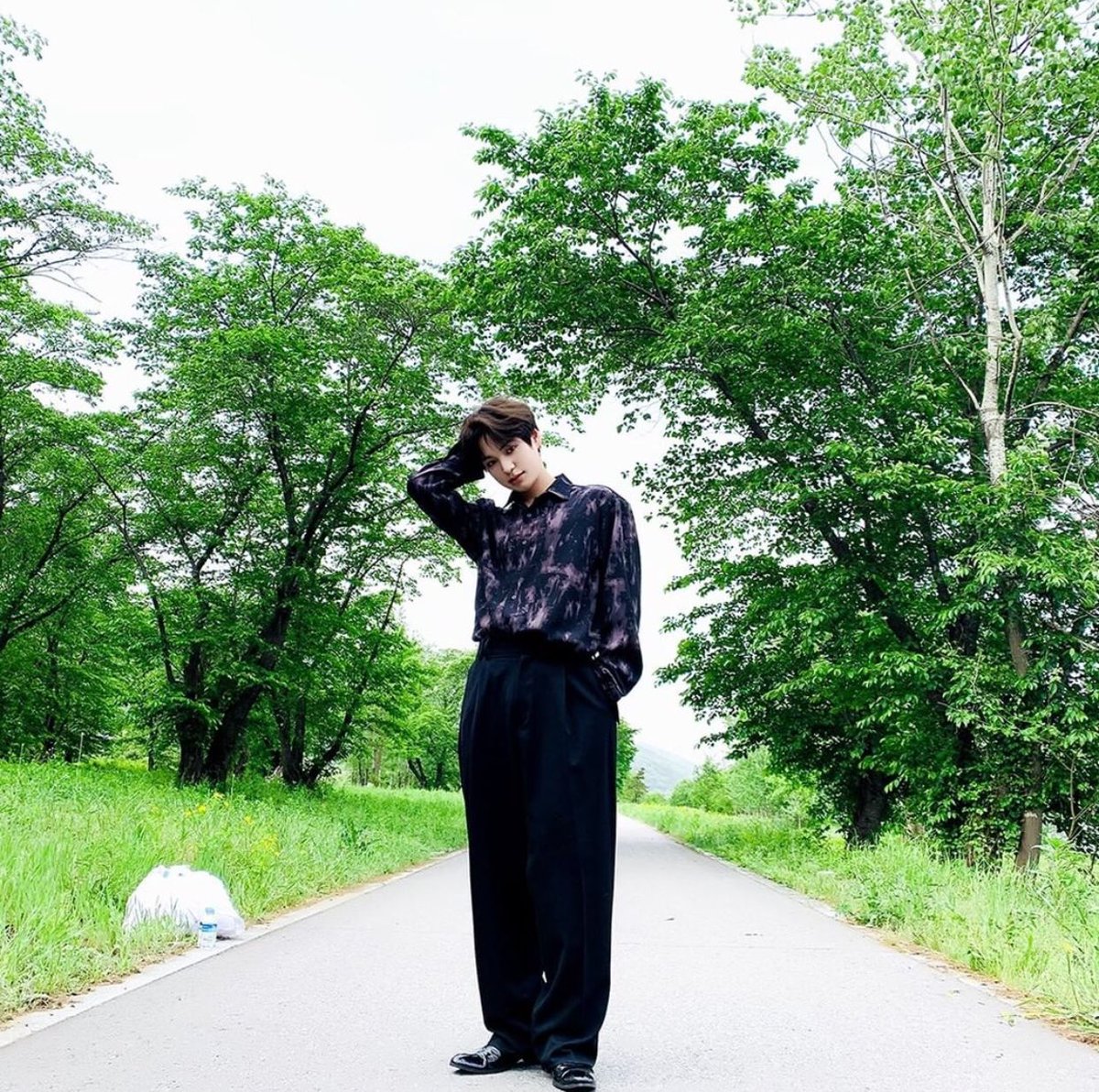 VICTON_TH's tweet photo. 📸 200603 #VICTON IG Update
#DailyChan
-
#กลับสู่ความสงบ🕊
-
#VICTON #Mayday
#빅톤 #찬 #허찬 #ชาน #ฮอชาน
#Chan #JacketLook #OOTD #DailyVicton
#ความหมายดอกไม้ของชานนี่แปลว่ารัก
#ความรู้สึกสว่างสดใสที่สุดในโลก
#ทั้งมู้ดและท่าโพส #สมบูรณ์แบบที่สุด
https://t.co/fBod4so59y
#วิคตัน https://t.co/95Jneyhajj