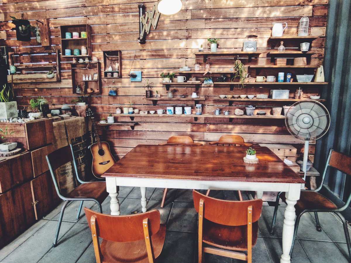 WifiJetfi's tweet photo. 📢おすすめ!
#喫茶店 #コーヒーショップ
👉#Papa在三芝☕️
✔️先行予約制
✔️手挽きコーヒー
✔️温室植物園
こちらでマスターこだわりの1杯を頂く事ができます。
ぜひ行ってみてください。
#jetfi
#jetfiwifi
#台湾旅行
#新北市
#三芝 https://t.co/Hm1sMBSxur