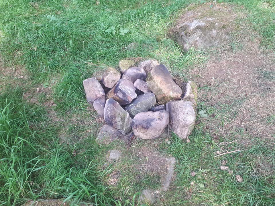 HeritageCrime's tweet photo. APPEAL - Can you assist #Derbyshire Police identify the offender(s) who have caused serious damage the the #prehistoric stone circle of Doll Tor? Any information call @DerbysPolice on 101 or @CrimestoppersUK #HeritageCrime #HeritageWatch @HistoricEngland @HE_Midlands @Opal_SOAC https://t.co/ayxolIyKZ7