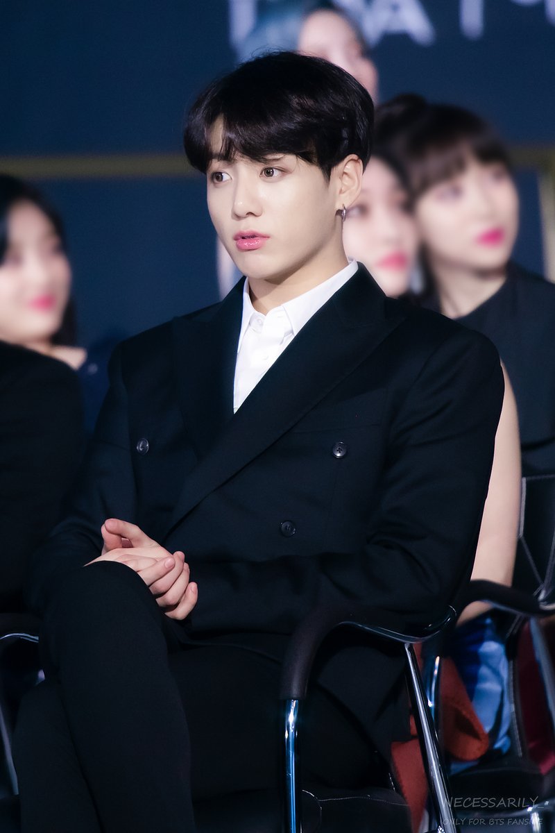 190424 #방탄소년단 #BTS #전정국 #JUNGKOOK 
<a href="/BTS_twt/">방탄소년단</a> 귀엽다그죠...