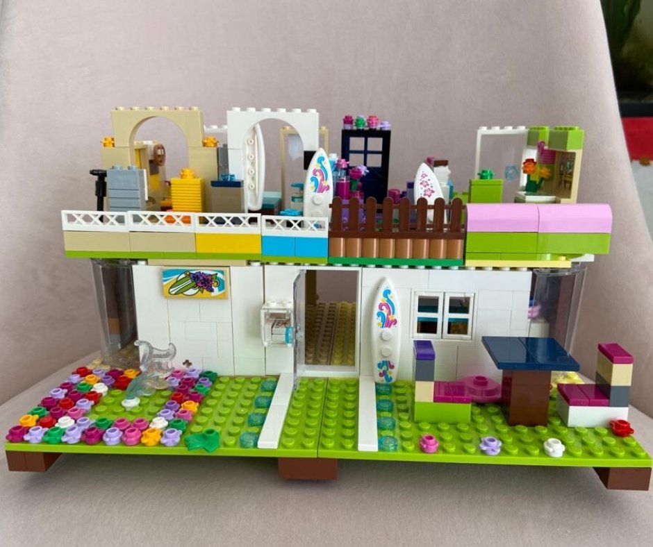 We couldn't not share this amazing #Lego version of our hotel, sent to us by the Mare Family who were missing their stay.

We're counting down the days until you can stay with us in real life, but so happy to see you creating your own piece of #Woolacombe at home :)