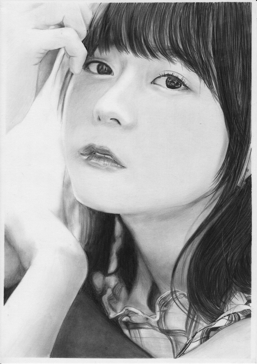 しみ در توییتر 水瀬いのりさん描きました いつか本人まで届いたら嬉しいです 水瀬いのり いのりん 水瀬いのり好きと繋がりたい 声優好きな人と繋がりたい 鉛筆画 えんぴつ画 Pencildrawing Pencil Drawing Art Illustration Illust イラスト好きさん