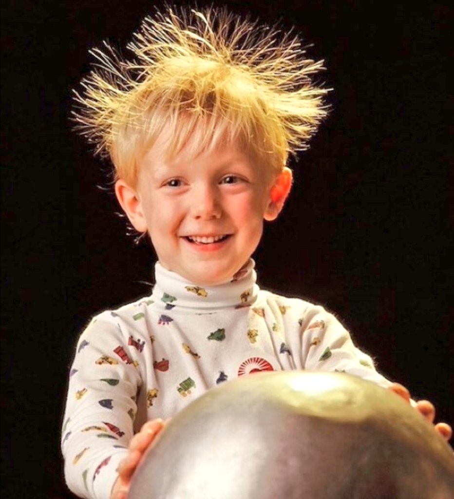 سعيده الشريف tweet media