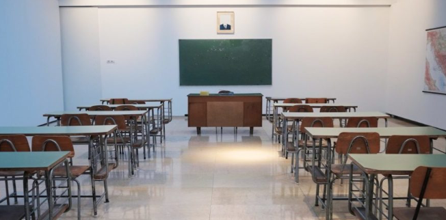 Unser Bildungssystem wird kritisch hinterfragt: Worauf sollen #SuS in der Zukunft vorbereitet werden und wie kann die Umgebung für dieses Lernen geschaffen werden? 👉gfdb.de/schule-neu-den…
#twitterlehrerzimmer #DigitaleBildung #schuleimwandel