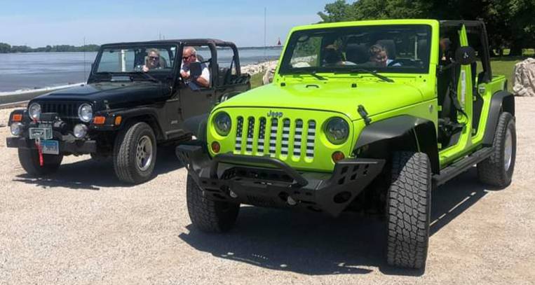 Wrangler Wednesday!   Let's see all of those Wranglers! Photo Credit: 📸 Dave Willmont