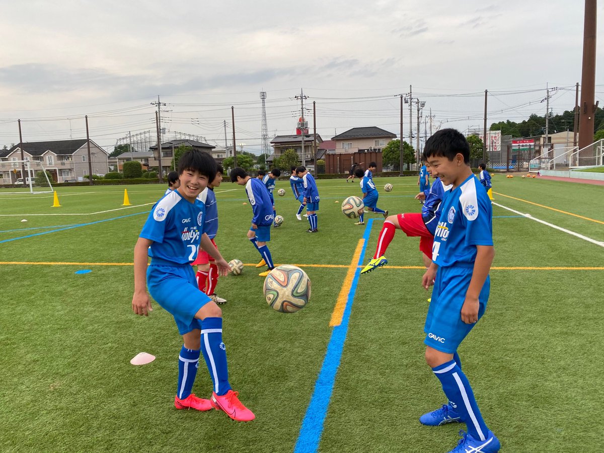 水戸ホーリーホックアカデミー ジュニアユース 6月2日 火 より 新型コロナウイルス感染拡大予防策を徹底したうえで全体練習を再開しました サッカーができることに 感謝 し これからも高みを目指します 水戸ホーリーホック 水戸ホーリー