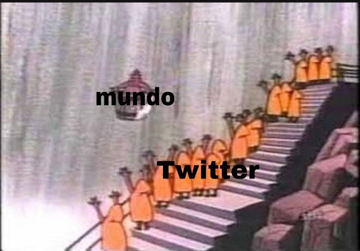 Nós já tivemos:
• Cartão do Sílvio Santos
• Nude do Trump
• Luisa Mell 
• Michael Jackson Vivo/Congelado
• #Anomymousbrasil
• Iphone 
• Crepúsculo
• Xbox 
• Livinho Racista 
• Caio Castro
• Twitter indo a loucura em todas as Trends