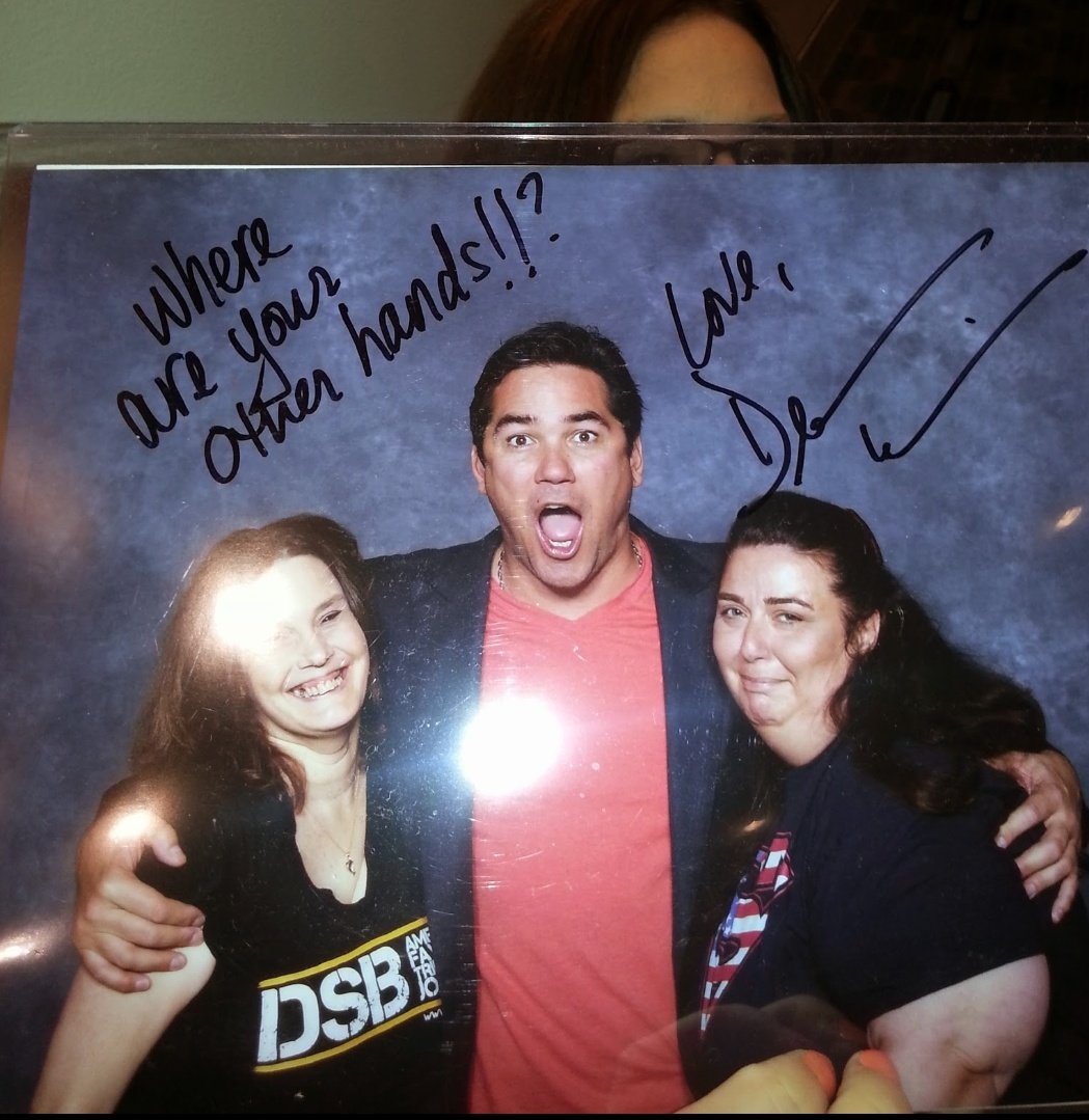J9DC's tweet photo. #WackyWednesday #Goodtimes @Camelot7414 @deancain #Funandgames #PhillyComicCon https://t.co/pFlJVmSOAh