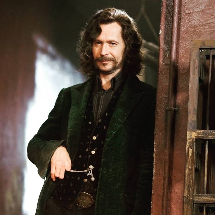 thepennylaneza's tweet image. รีมัสที่เพิ่งไถทวิตแล้วเจอมุกเสี่ยวๆเมื่อกี้ เลยอยากจะลองเอามาเล่นกับแฟนตัวเองดูบ้าง สรุปผลที่ได้นั่นก็คือ :

“ ไงซีเรียส ”                    

“ ไงจ๊ะคนสวย คิดถึงกันแน่ๆเลยแบบนี้ ”