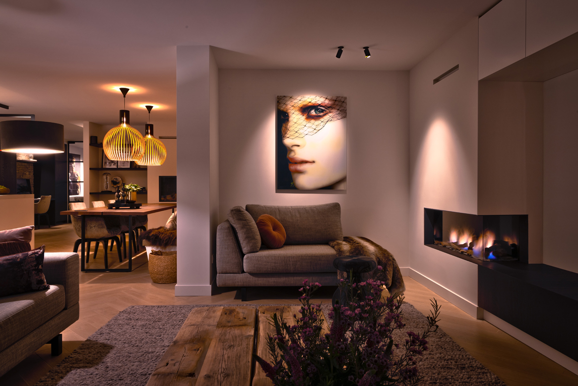 EXCELLENT | magazine tweet media