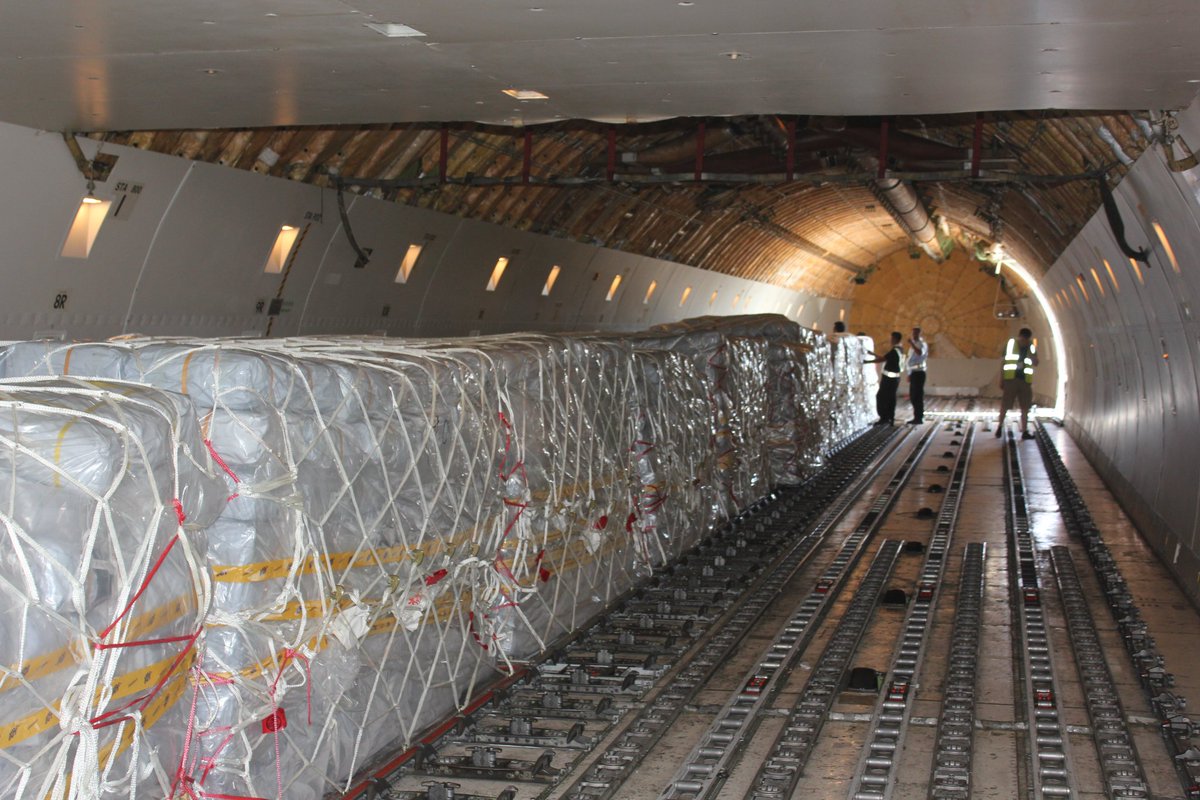 GSC_Global's tweet photo. Over the last 2 months, @GSC_Global has handled over 354 shipments, including 625,000KGs of medical equipment and supplies to support clients with their #COVID19 response activities. Contact us at COVID19Response@greenshieldscowie.com to see how we can support your operations. https://t.co/rcSISSrjS4