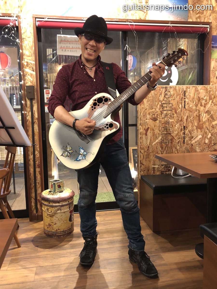 guitarsnaps's tweet photo. [no.]1329
[name] #水船 さん
[brand] #Ovation
[model] #celebrityelite #ce44
[place] #西宮北口 #たかちゃん家。
撮影 : 2019年07月

#guitar #ギタースナップス #guitarsnaps #ギタスナフェス #服部緑地野外音楽堂 https://t.co/p3W7E33YYv