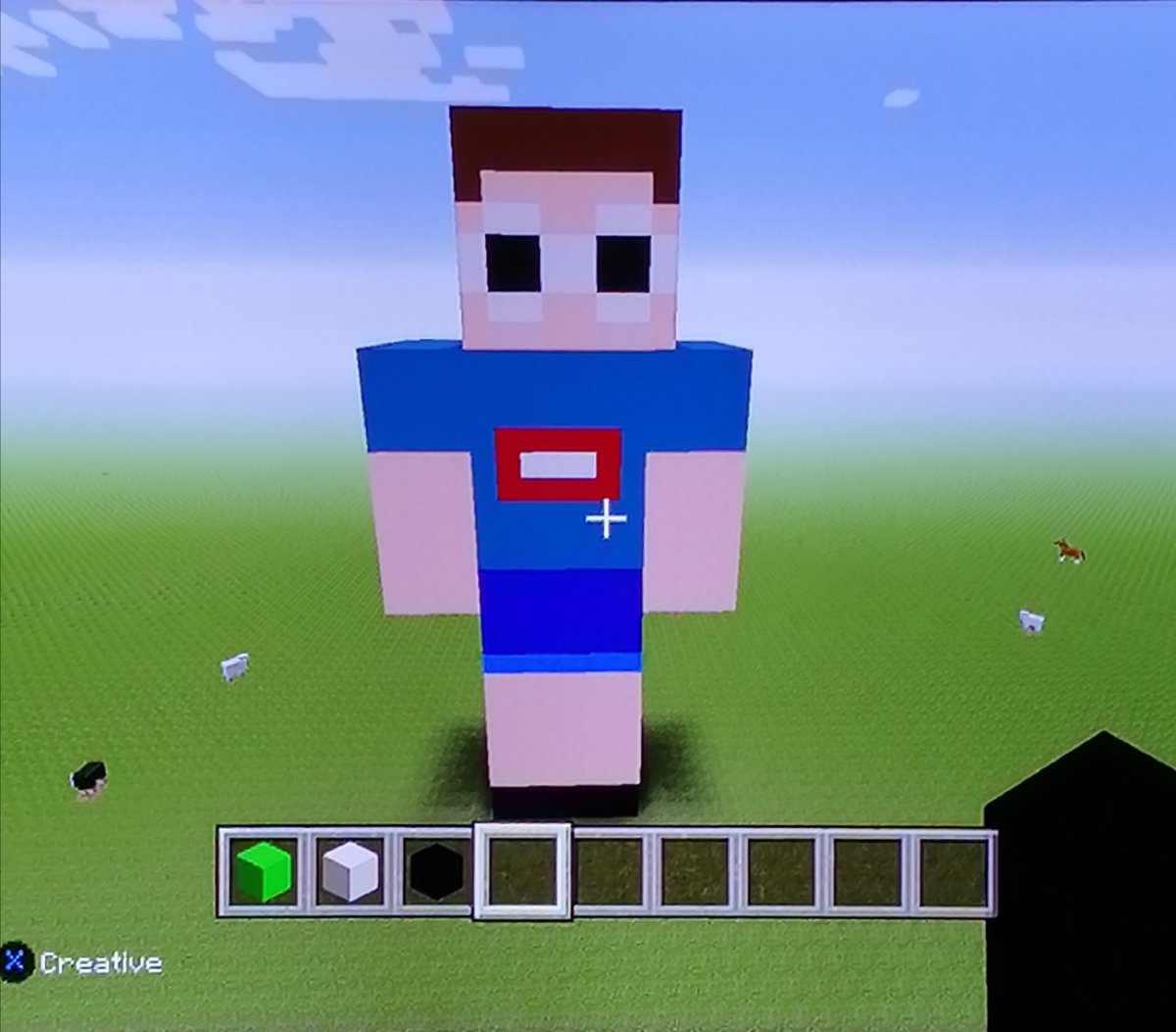 Tried to make George's avatar in Minecraft 😅 might be doing Dream's next 🤔