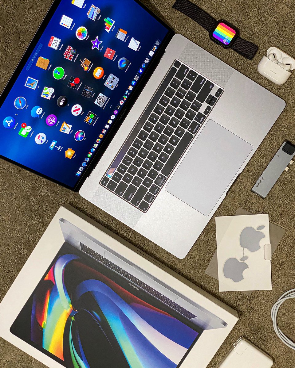 fransteryuki's tweet image. Certified #AppleSheep 🥰🍎🐑 #MacbookPro16inch #MacbookPro2019
