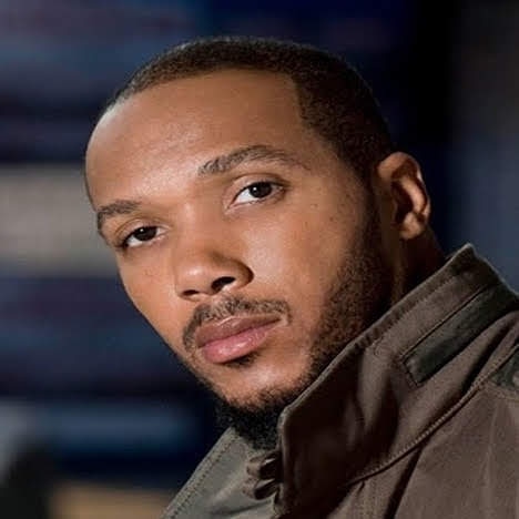 Happy 44th birthday to our brotha Lyfe Jennings 