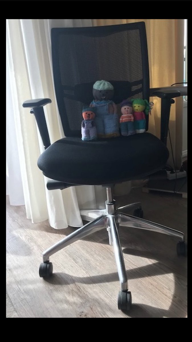 Een dank-je-wel voor een mooie match. 

Bij deze willen we <a href="/Raalteruitdagin/">raalteruitdaging</a> bedanken voor het zoeken naar een bureaustoel voor onze afdeling. 
Aan jullie én aan <a href="/Boerhofproject/">Boerhof Projectinrichters</a>: Bedankt!

Met vriendelijke groet,#schuilenburg
Team B3 <a href="/de_parabool/">De Parabool</a>, #Raalte