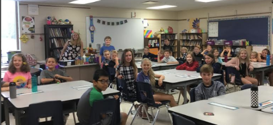 OrchardLaneSDNB's tweet photo. We celebrate OL STAR fifth graders! #OLstars @SDNBSchools https://t.co/mxJnazp7Wv