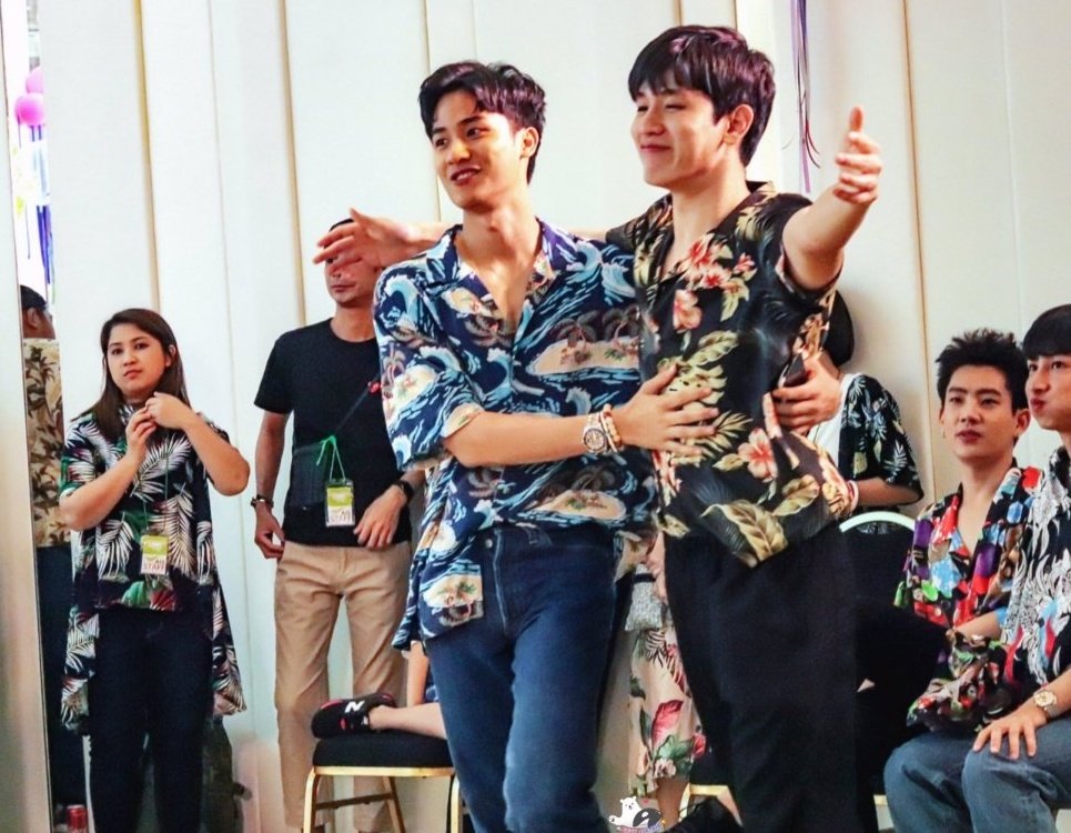 Day 39:  @Tawan_V I'm so proud of you for achieving a new milestone today. I hope you and  @new_thitipoom had a great day today even though you're both working really hard for your upcoming fan meeting. Please take care of yourselves. Mahal ko kayo  #Tawan_V  #Newwiee