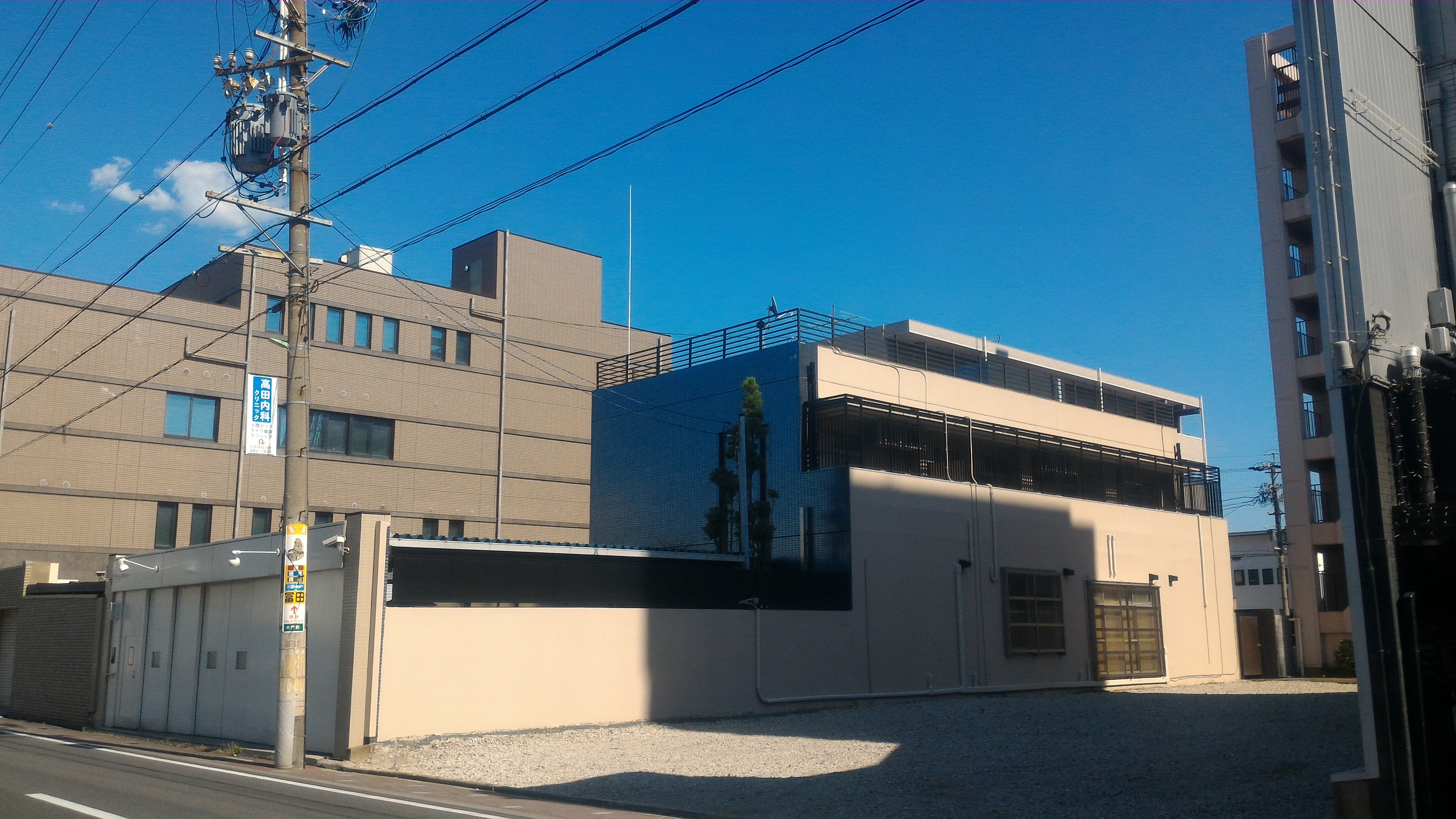 希流 こちらは山本組 弘道会 の事務所です 四代目山本組は六代目山口組の三次団体です 上部団体は六代目山口組 三代目弘道会です 先ほど紹介した岸本組傘下の山本組と比べると格段に立派な事務所ですね T Co Y6azleermg Twitter