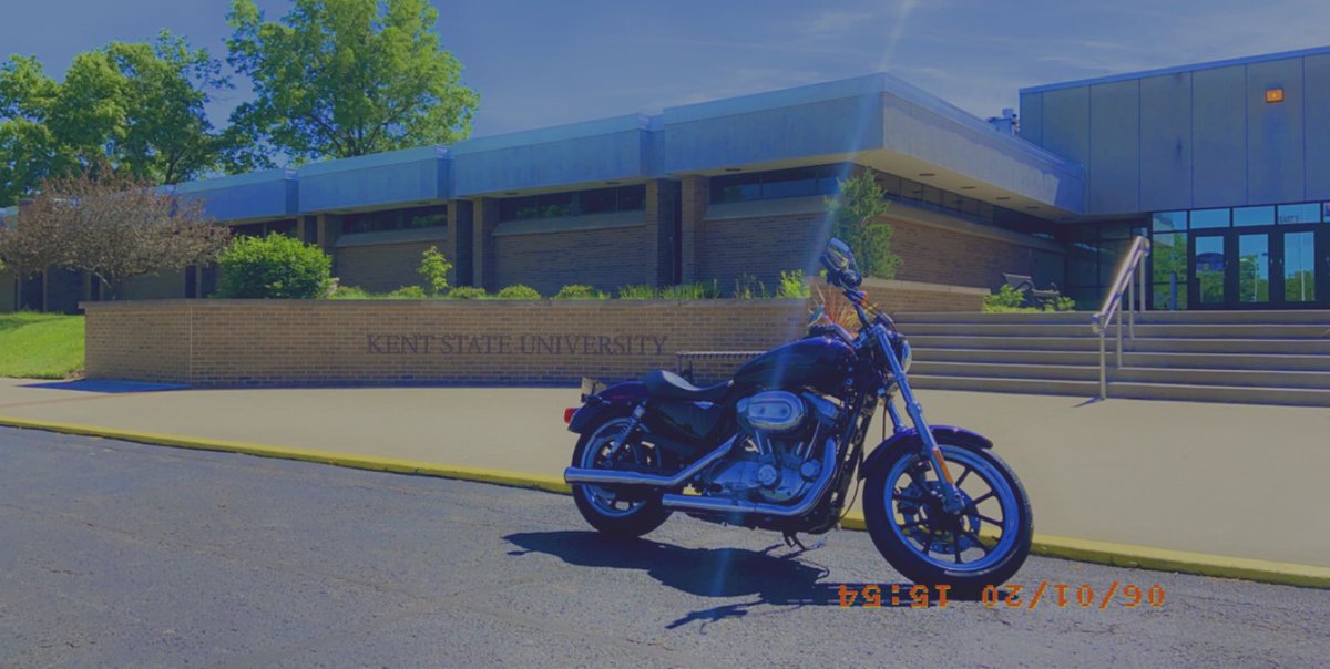utopianprism's tweet photo. Happy to spend my time zipping around this campus on Monday 🥳 @harleydavidson @KentState #KentState #harleydavidson #sportster https://t.co/IY5N3Hrlw6