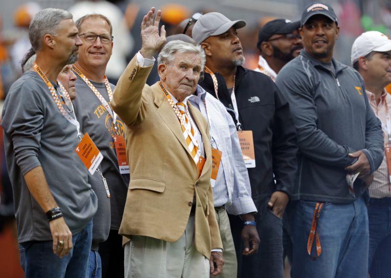 College football legend Johnny Majors died Wednesday morning at age 85 ...