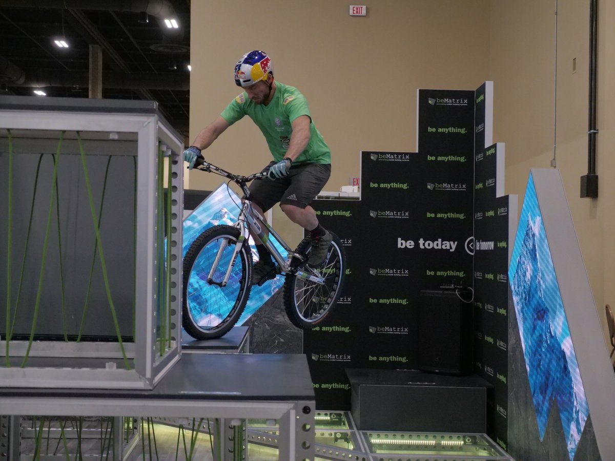 In honor of Global Exhibitions Day 2020, beMatrix® looks back at ExhibitorLive 2019. Visitors came to discover our innovations and watch trial biker Kenny Belaey! ow.ly/rfgO50zXIMg. We can't wait to see you all again! 🌎#GED2020 #beMatrix #beSafe #beInspired