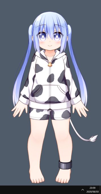 進捗報告。
牛パーカー修正、ダブルジップに。
ショートパンツ追加。 