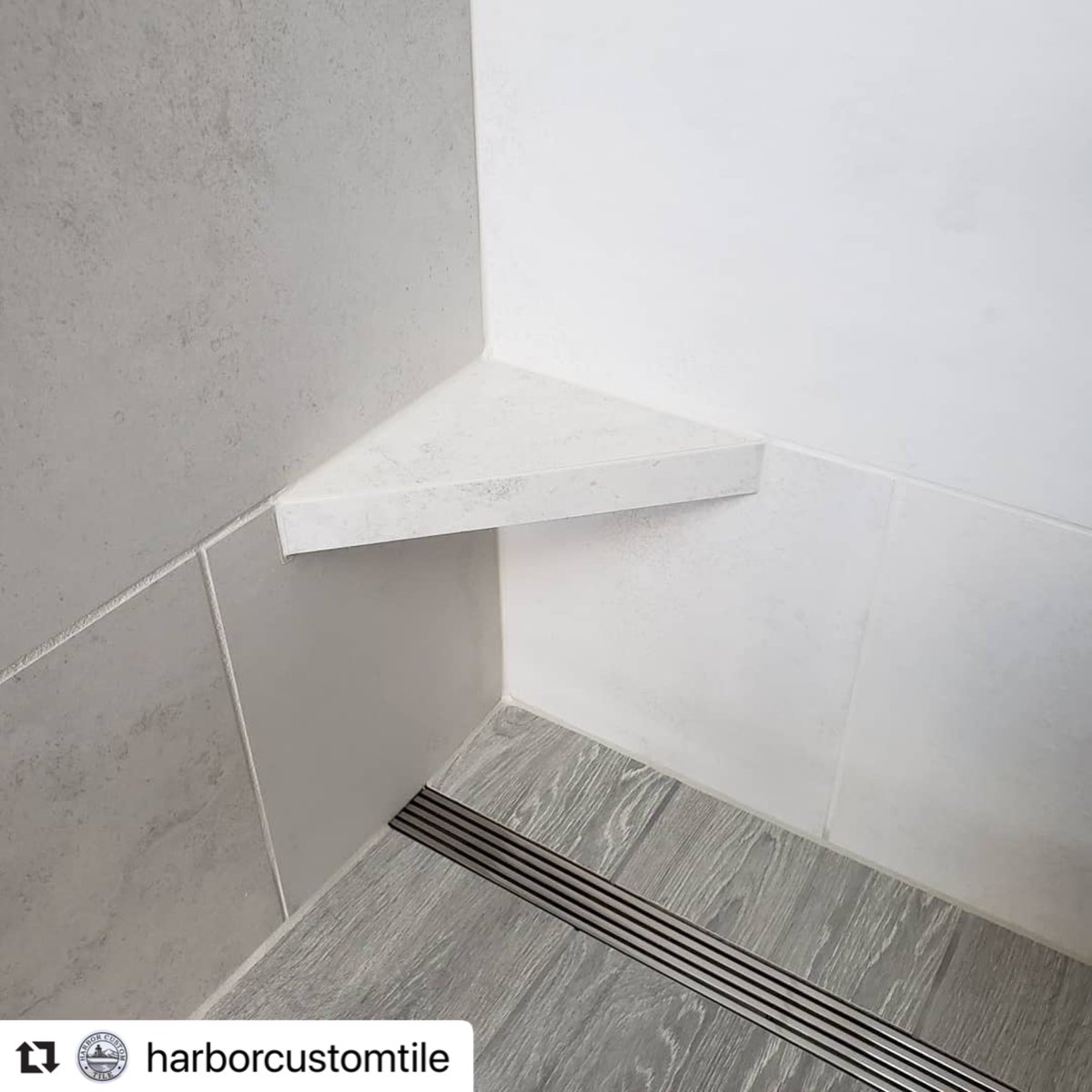 Oatey_Co's tweet photo. We love this gorgeous bathroom with a #QuickDrain linear drain as part of its design. Thanks to Instagram user @harborcustomtile for sharing. See the original post at: https://t.co/cU0fYj2W7w
#oatey #quickdrainusa #lineardrain #showerinspo https://t.co/sqeaIsZVoY