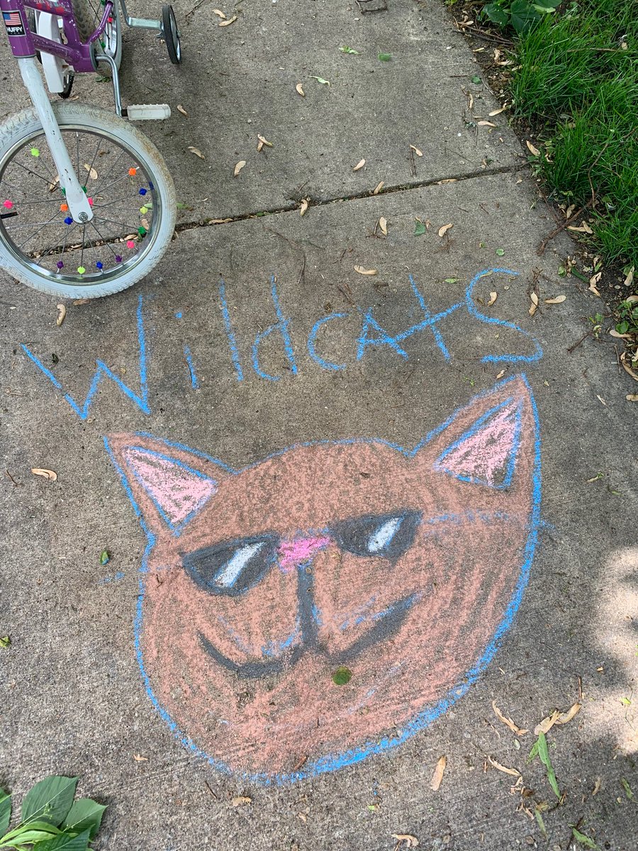 MrsRoskos's tweet photo. Whittier Pride !  Check out this beautiful sidewalk art by some of our Wildcats with awesome school spirit!  #whittierschool97 #weared97 https://t.co/ZRbPnYYfQw