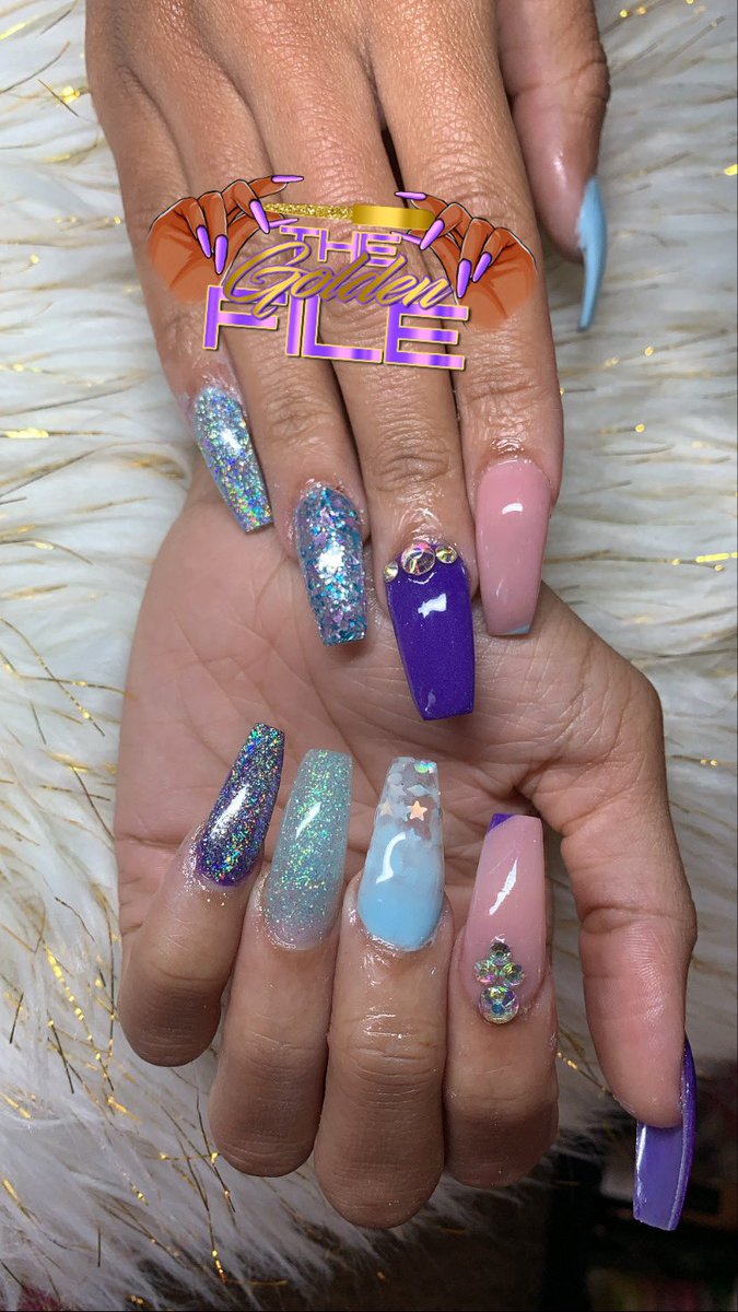 coollikej's tweet photo. My name is Jameria, i’m a 20 yo SELF TAUGHT nail tech, located in HTX (but i travel to MS often) looking to build my clientele! A simple RT or like could help expand my business🥰💅🏾 

#houstonnails #htxnailtech #htxnails #msnailtech #upcomingnailtech #blacknailtech https://t.co/VjtLjCGtO2